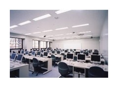 市川高校 语音室