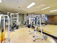 明治学院高等学校健身房