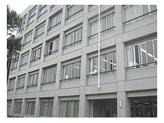 东京都立户山高等学校教学楼2