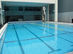 成城学园校园游泳池
