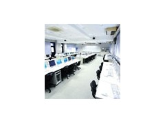 国学院高校电脑室