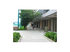 东京都立国分寺高等学校走廊