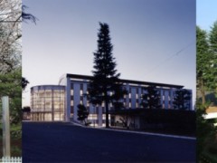 东京成德大学深谷高校 校内