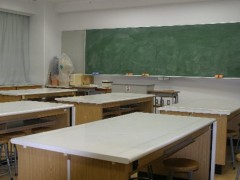 杉并高校多功能室