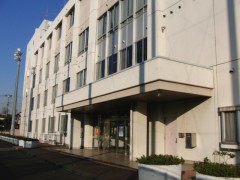 东京都立丰多摩高等学校教学楼