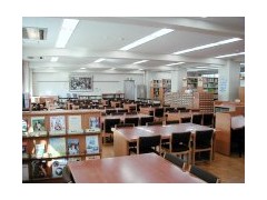 东京都立江户川高等学校图书室