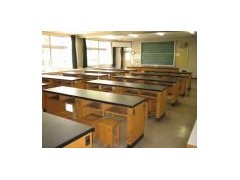 东京都立东大和南高等学校教室