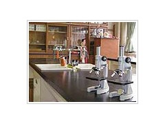 东京学馆高校 生物教室
