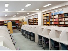东京学馆高校 图书馆