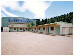 东京学馆高校 社团活动大楼