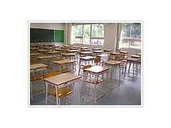 东京学馆高校 教室