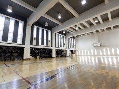 足立学园高校体育馆