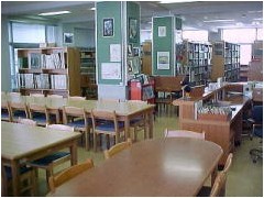  东京都立田园调布高等学校图书室