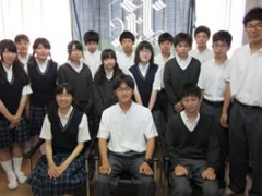 西武台千叶高校学生 制服1