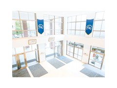 千叶经济大学附属高校 玄关