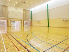 目白研心高等学校校舍