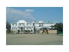 驹场学园高等学校设施 