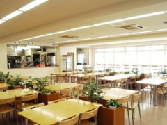 花园高等学校设施 
