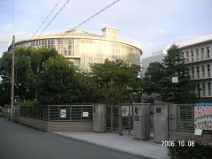 四条畷学园高校相册