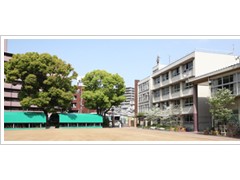 大阪国际龙井高校 学校相册