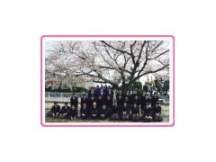 纯真高等学校 学生合影