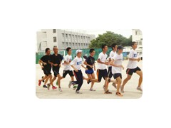 纯真高等学校 学生活动