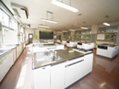 羽衣学园高中烹饪室