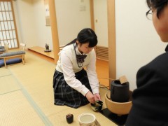 駒澤大学附属苫小牧高校茶道部