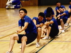 札幌龙谷学园高等学校拔河比赛