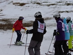 多摩大学附属圣丘高中滑雪教室