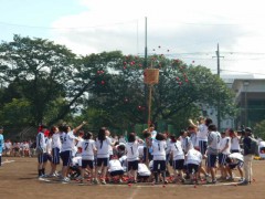 工学院大学附属高中体育祭-扔沙包