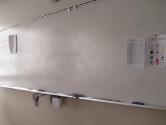 好文学园女子高中学校设施——黑板