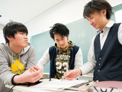 桃山学院高等学校上课风光