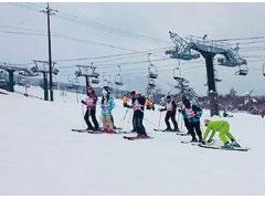 朝日塾高等学校 年间活动  滑雪实习（1月）