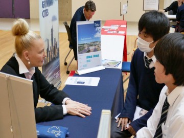 工学院大学附属高中海外大学说明会 (13)