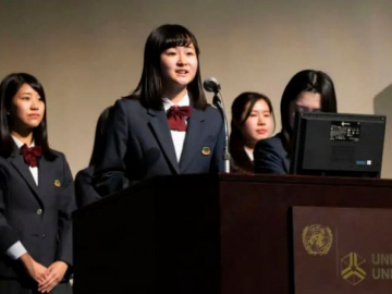 东京的八王子学园八王子高中以身作则，在防疫的前提下积极开展国际性活动