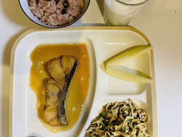 中日网日本留学网学生宿舍日常伙食（11.28）