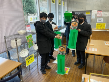 【工学院大学附属高中】环境资源再利用委员会在学校食堂积极开展活动