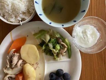 中日网日本留学网学生宿舍日常伙食（09.09）