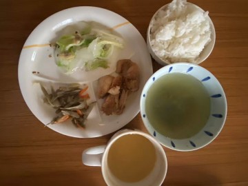 中日网日本留学网学生宿舍日常伙食（09.22）