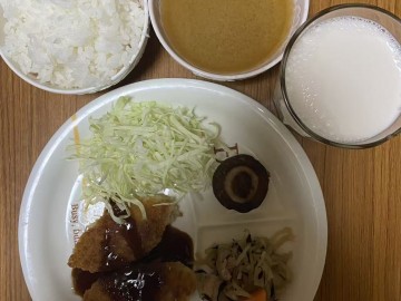 中日网日本留学网学生宿舍日常伙食（10.27）