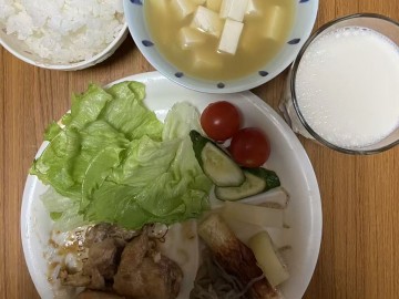 中日网日本留学网学生宿舍日常伙食（10.30）