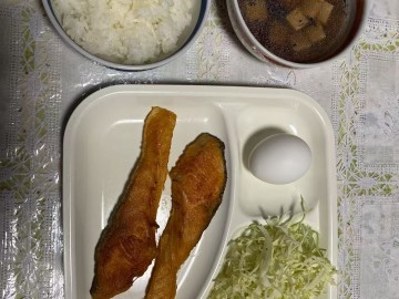中日网日本留学网学生宿舍日常伙食（05.08）
