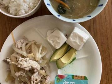 中日网日本留学网学生宿舍日常伙食（07.09）